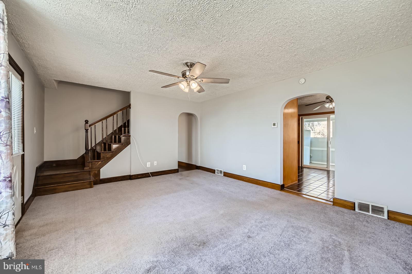 1004 Thompson Boulevard Baltimore, MD 21221 - Photo 23 of 48 a view of an empty room with a window