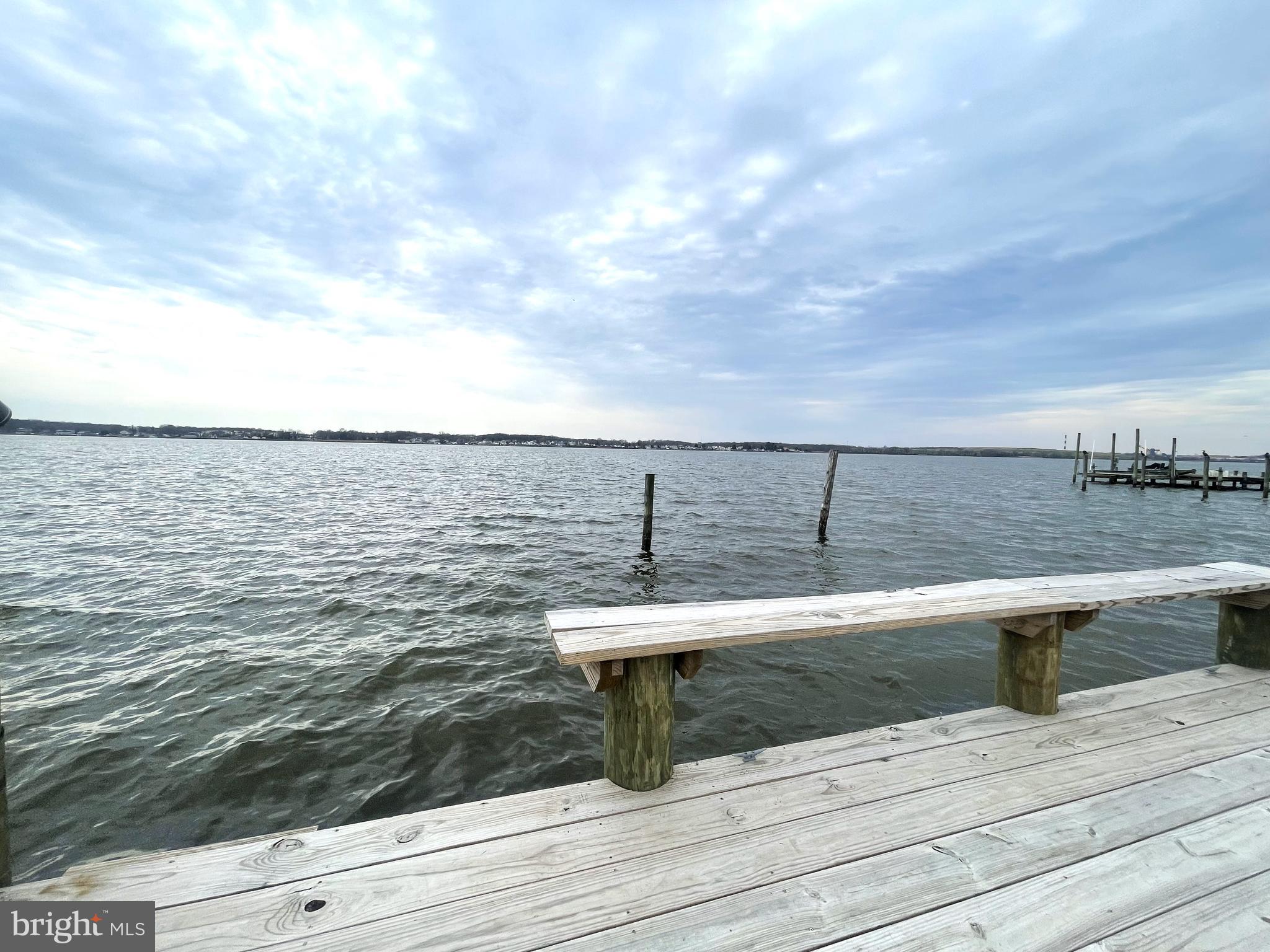 1004 Thompson Boulevard Baltimore, MD 21221 - Photo 6 of 48