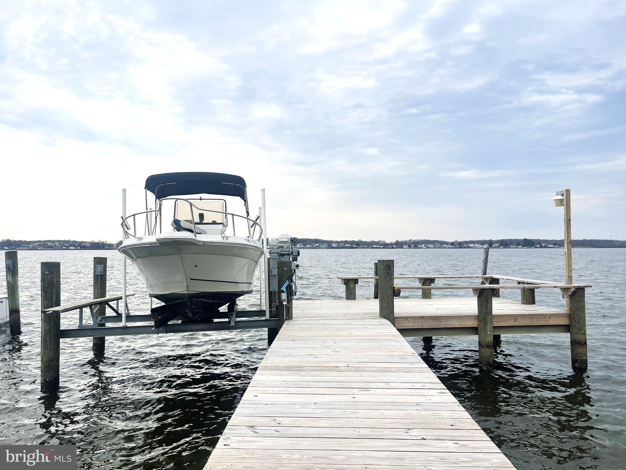 1004 Thompson Boulevard Baltimore, MD 21221 - Photo 8 of 48