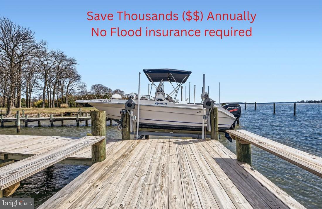 1004 Thompson Boulevard Baltimore, MD 21221 - Photo 9 of 48 a view of a terrace with sitting area