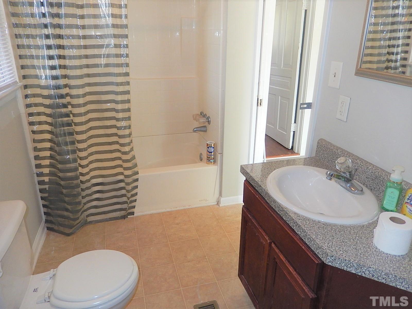 1015 Oberlin Road Raleigh, NC 27607 - Photo 12 of 26