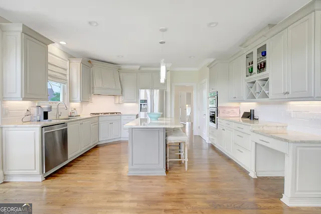 $949,000 | 165 Isleworth Way, Fayetteville, GA 30215