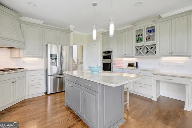 $949,000 | 165 Isleworth Way, Fayetteville, GA 30215