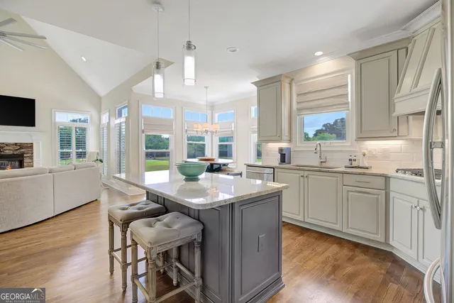 $949,000 | 165 Isleworth Way, Fayetteville, GA 30215