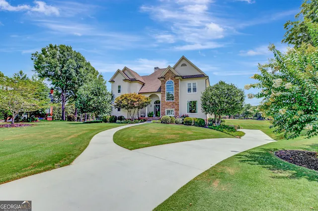 $949,000 | 165 Isleworth Way, Fayetteville, GA 30215