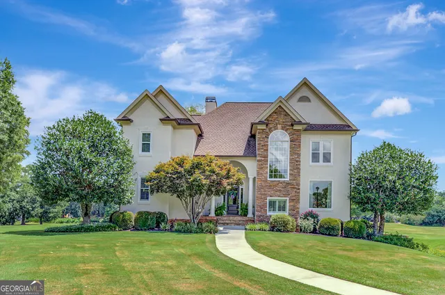 $949,000 | 165 Isleworth Way, Fayetteville, GA 30215