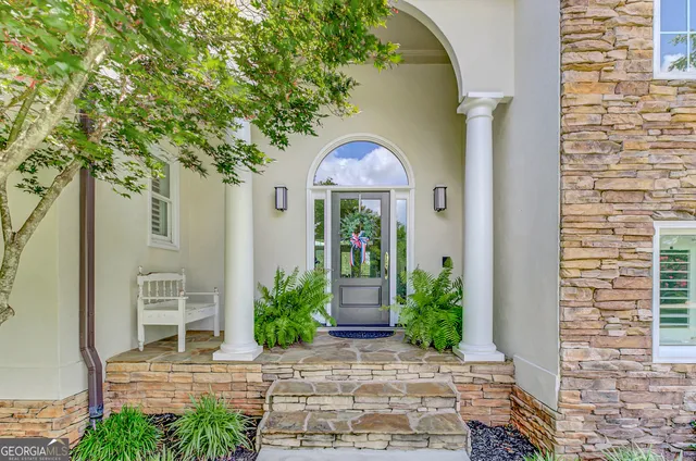 $949,000 | 165 Isleworth Way, Fayetteville, GA 30215