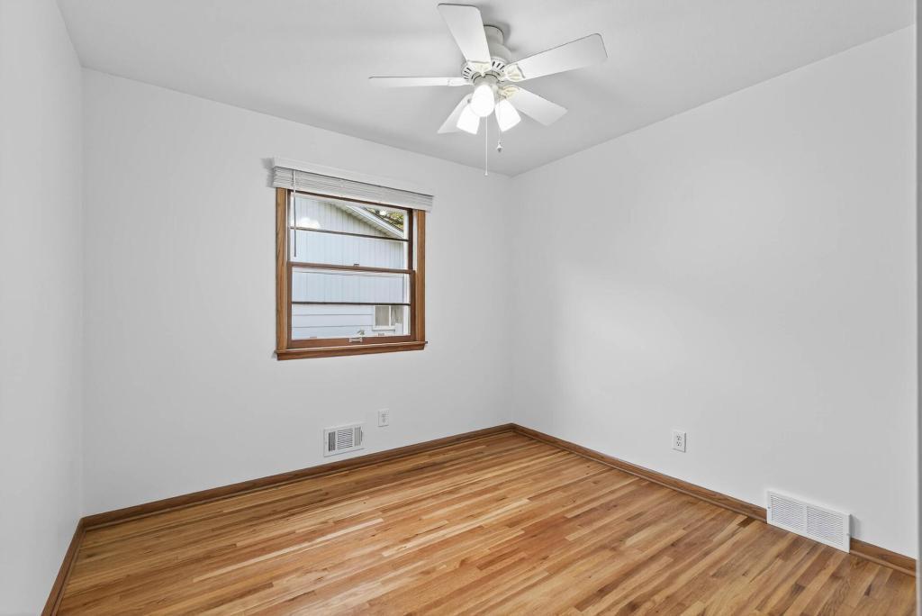 5224 West 70th Street Edina, MN 55439 - Photo 17 of 35