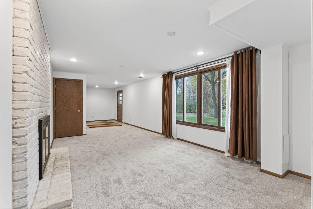 5224 West 70th Street Edina, MN 55439 - Photo 21 of 35