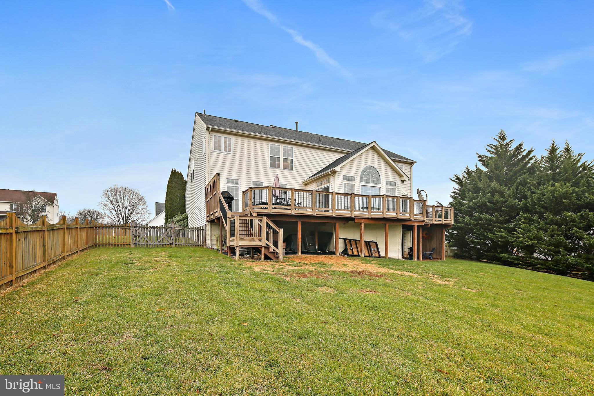 413 Ronsdale Road Sykesville, MD 21784 - Photo 43 of 46 Back of the house, fully fenced in backyard.