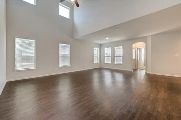 $2,750 | 13217 Dalvay Beach Drive, Texas City, TX 77568