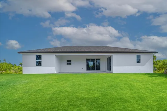 $368,200 | 15245 Brainbridge Circle, Port Charlotte, FL 33981