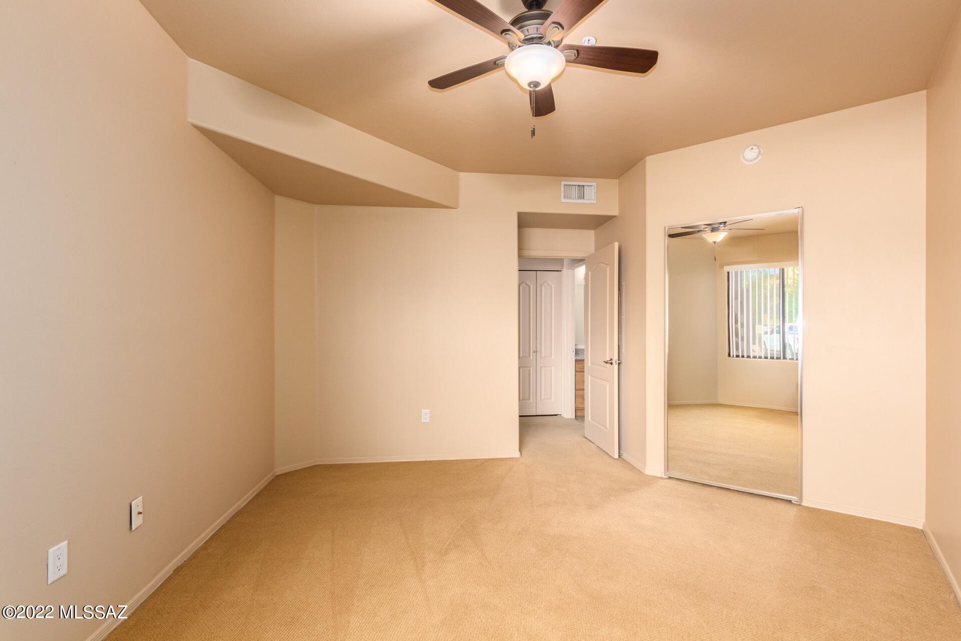 2550 East River Road, Unit 16103 Tucson, AZ 85718 - Photo 17 of 23