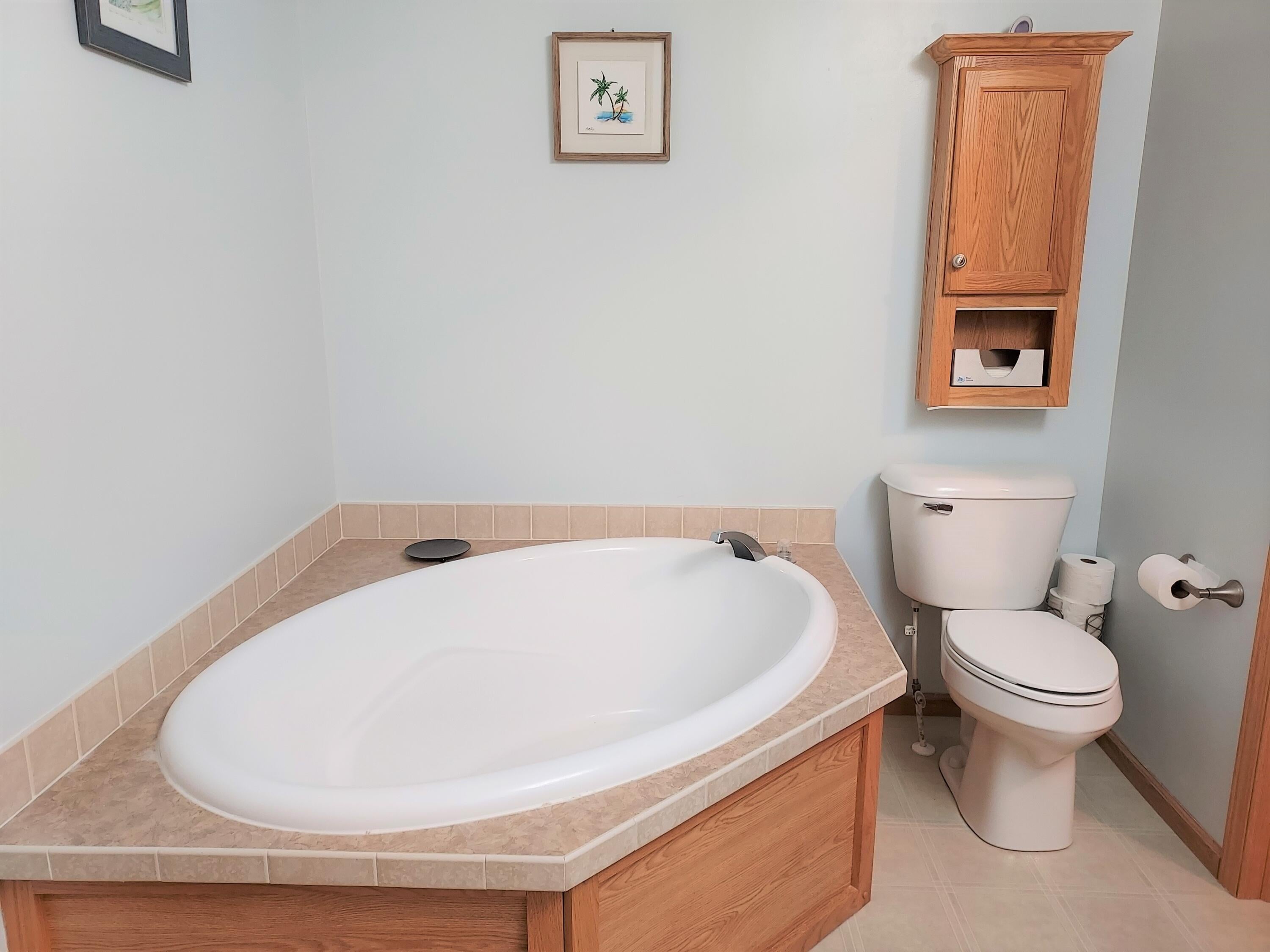 7143 Robbins Way Cheboygan, MI 49721 - Photo 12 of 24 Gallery Image 12