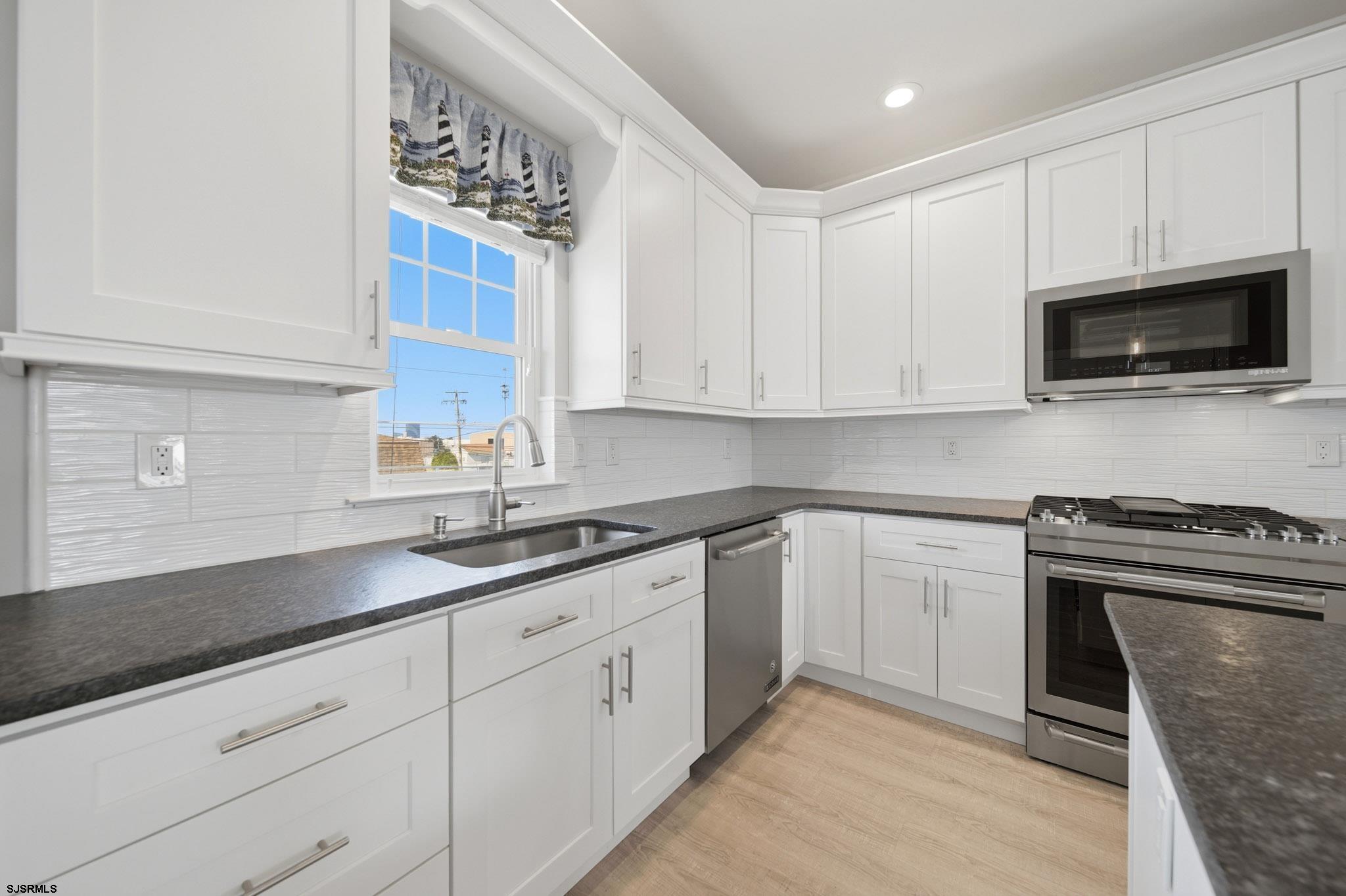 3400 Atlantic Brigantine Boulevard, Unit 2A Brigantine, NJ 08203 - Photo 12 of 30