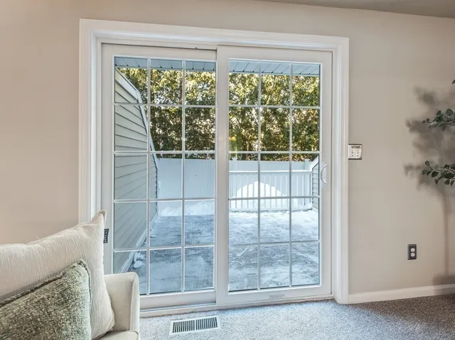 $318,000 | 45 Fox Meadow Road, Unit F, Leominster, MA 01453