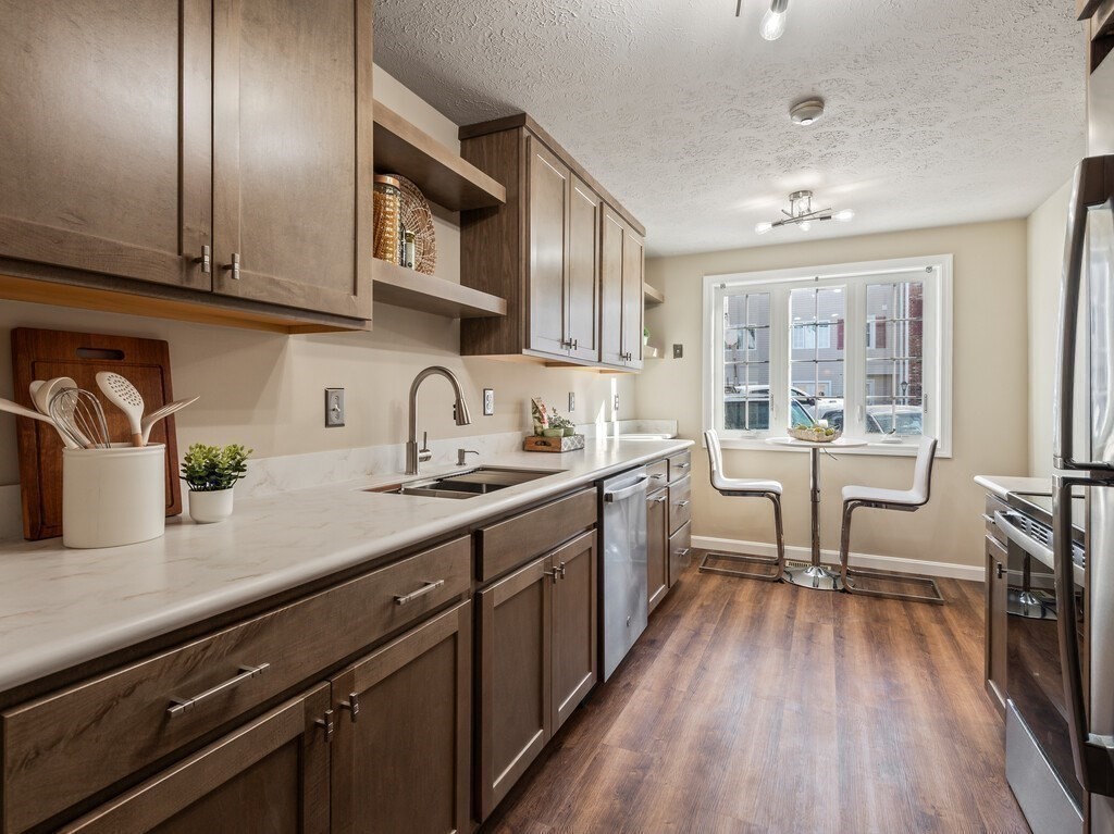 45 Fox Meadow Road, Unit F Leominster, MA 01453 - Photo 2 of 37