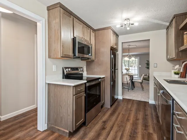 $318,000 | 45 Fox Meadow Road, Unit F, Leominster, MA 01453