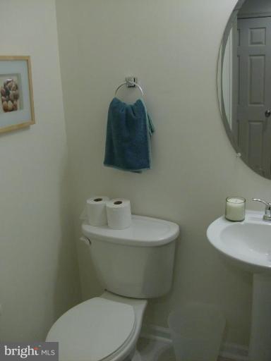 5013 Benning Road Southeast Washington, DC 20019 - Photo 14 of 24 Half Bath 1