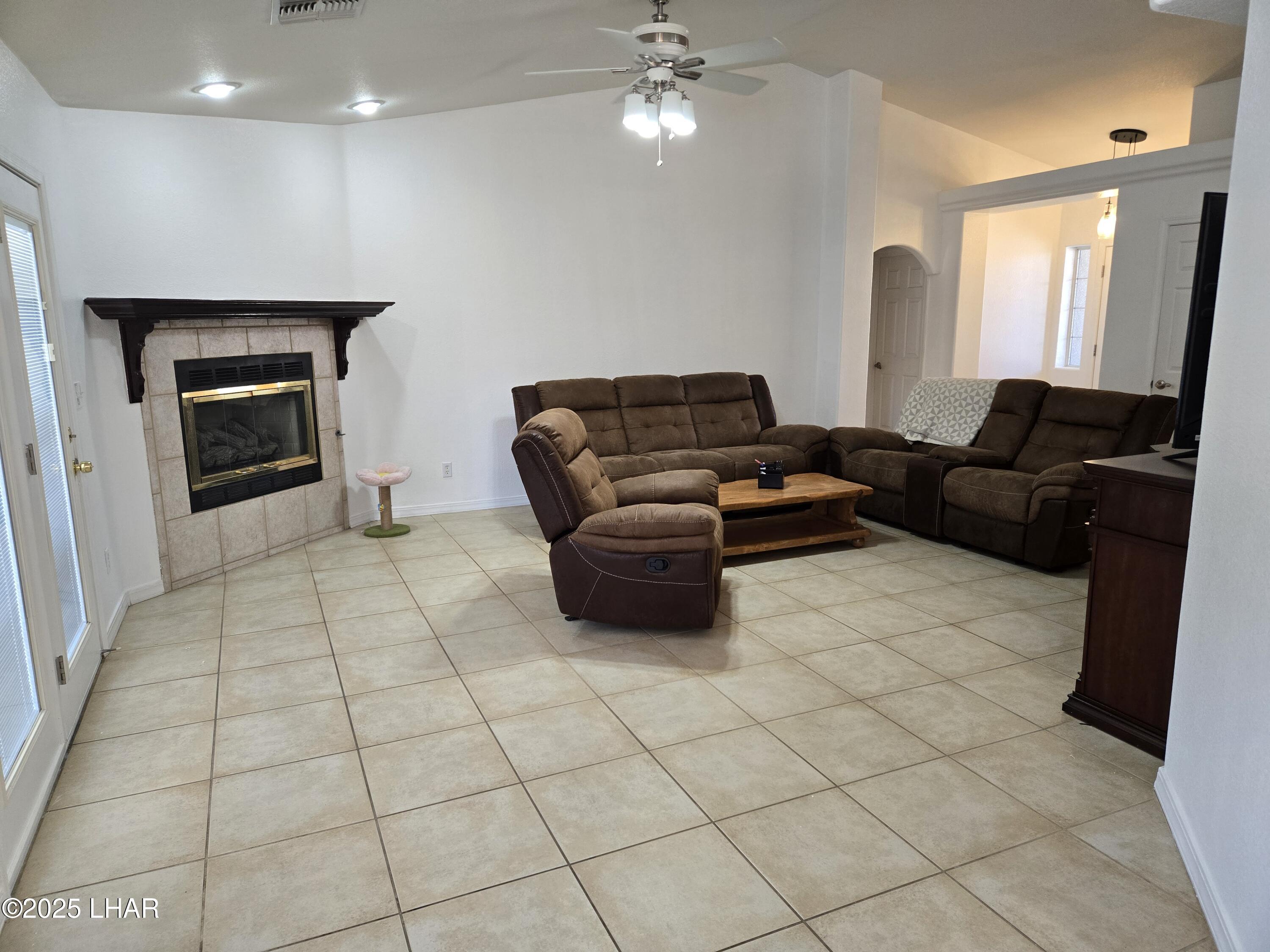 4436 Pinto Road Kingman, AZ 86401 - Photo 3 of 35 20250816_113653