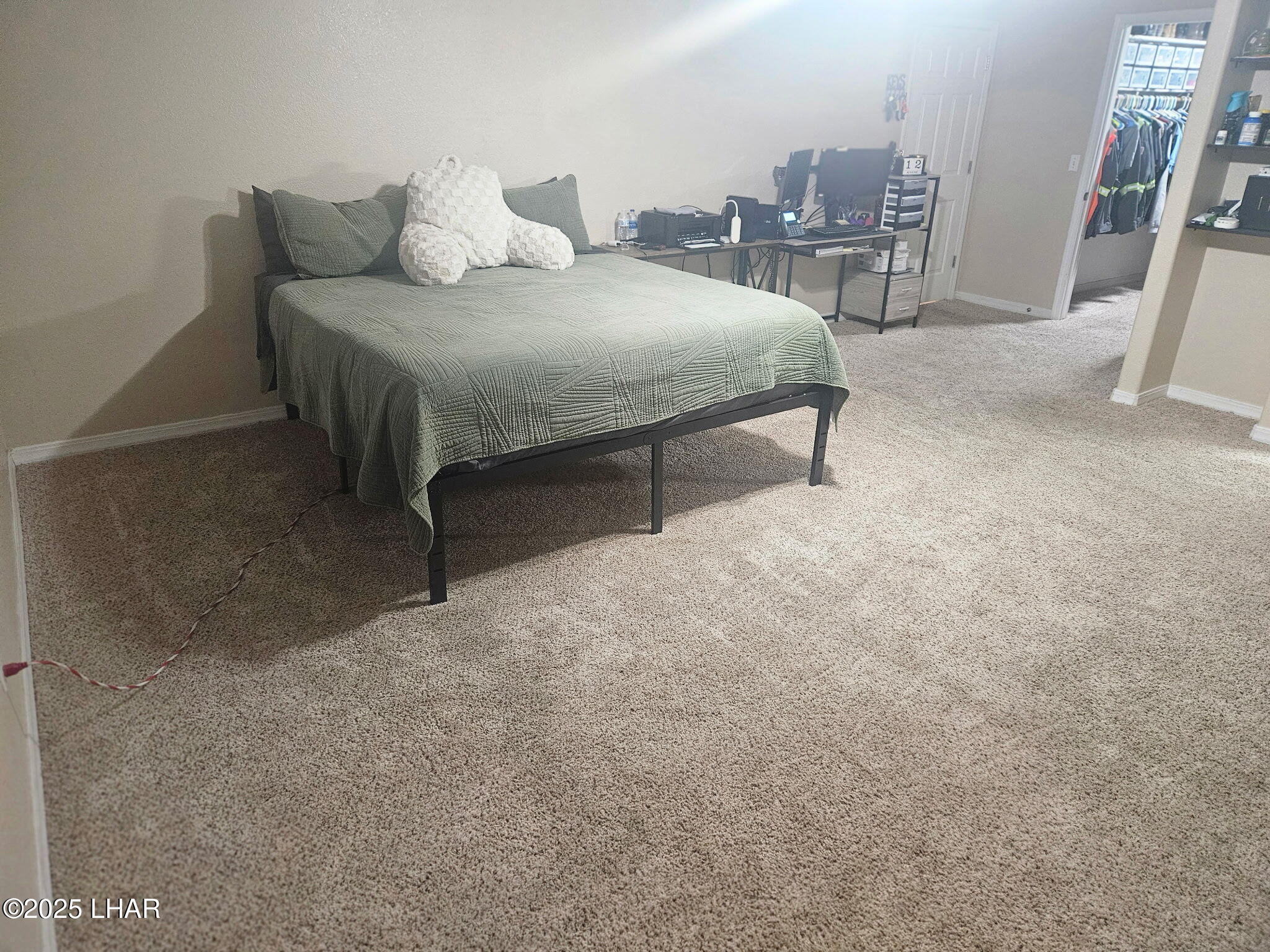 4436 Pinto Road Kingman, AZ 86401 - Photo 7 of 35 Master Bedroom