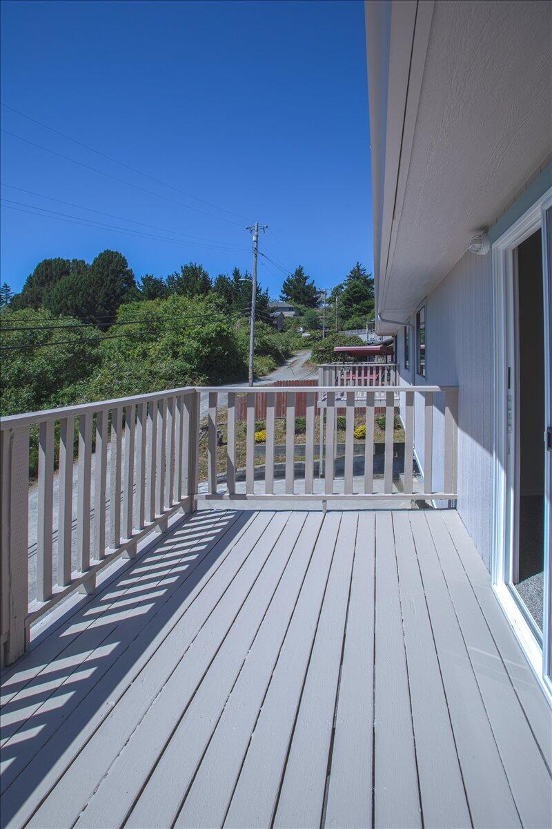 6561 Spring Street Eureka, CA 95503 - Photo 15 of 20