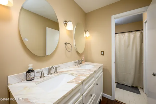$500,000 | 55 Malibu Drive, Eatontown, NJ 07724