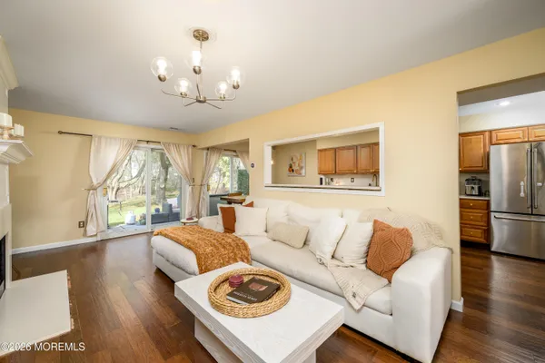 $500,000 | 55 Malibu Drive, Eatontown, NJ 07724