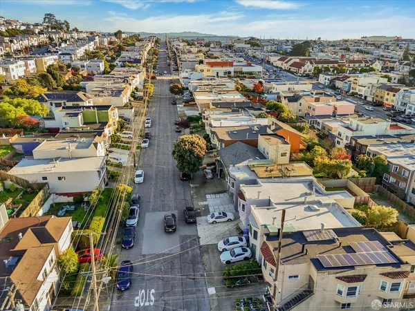 $1,995,000 | 1815 18th Avenue, San Francisco, CA 94122