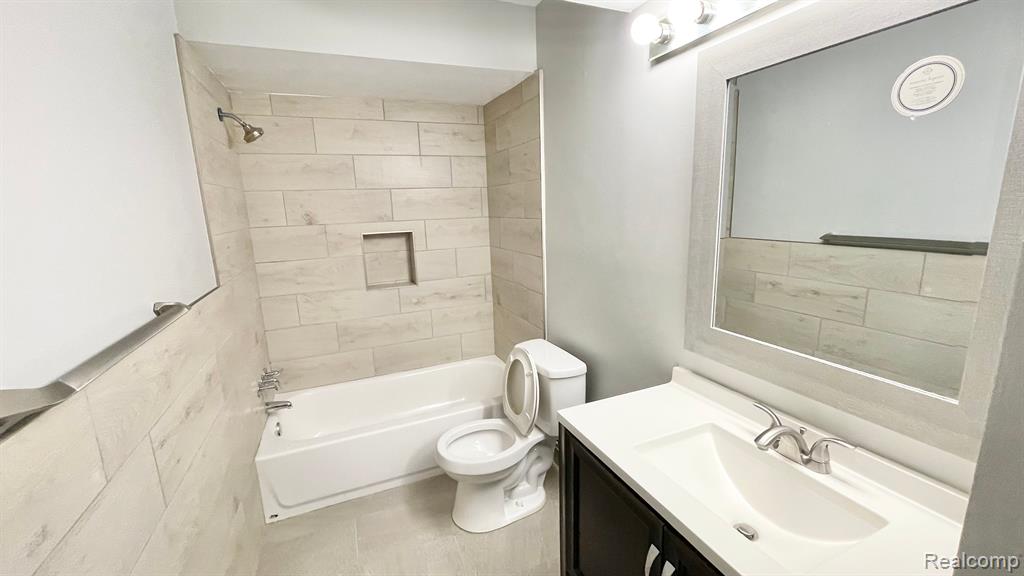 24201 Evergreen Road Southfield, MI 48075 - Photo 15 of 26