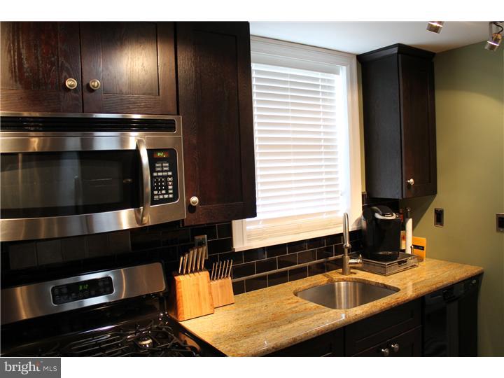 923 Church Road Springfield, PA 19064 - Photo 12 of 25 Kitchen