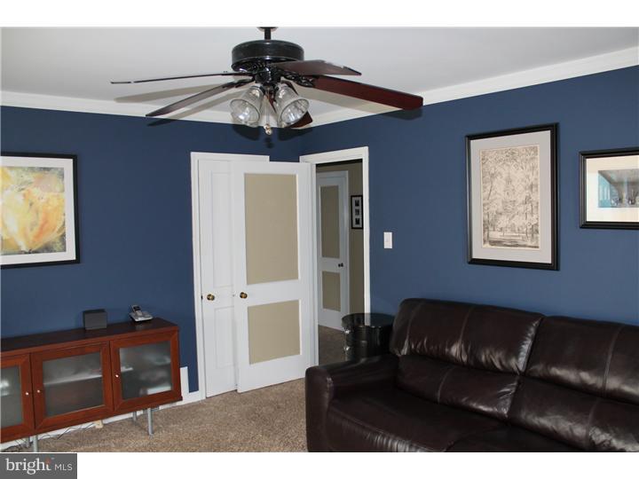 923 Church Road Springfield, PA 19064 - Photo 15 of 25 Master Bedroom