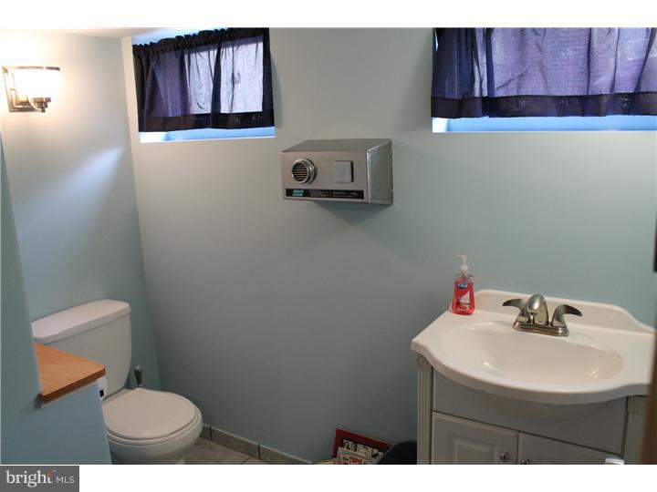 923 Church Road Springfield, PA 19064 - Photo 25 of 25 Half Bath