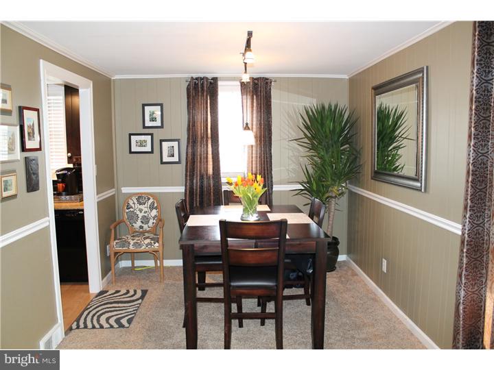 923 Church Road Springfield, PA 19064 - Photo 8 of 25 Dining Room