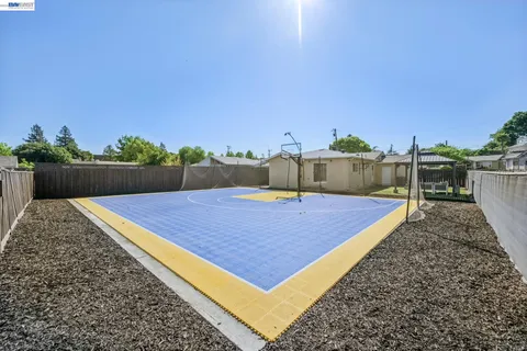 $1,195,000 | 21132 Tyee Court, Castro Valley, CA 94546