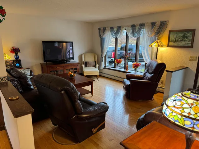 $459,000 | 6160 Highway 2, Marshfield, VT 05667