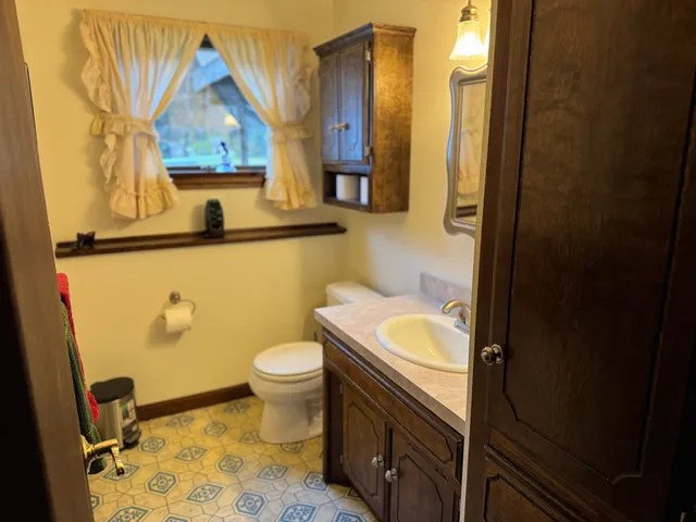 $459,000 | 6160 Highway 2, Marshfield, VT 05667