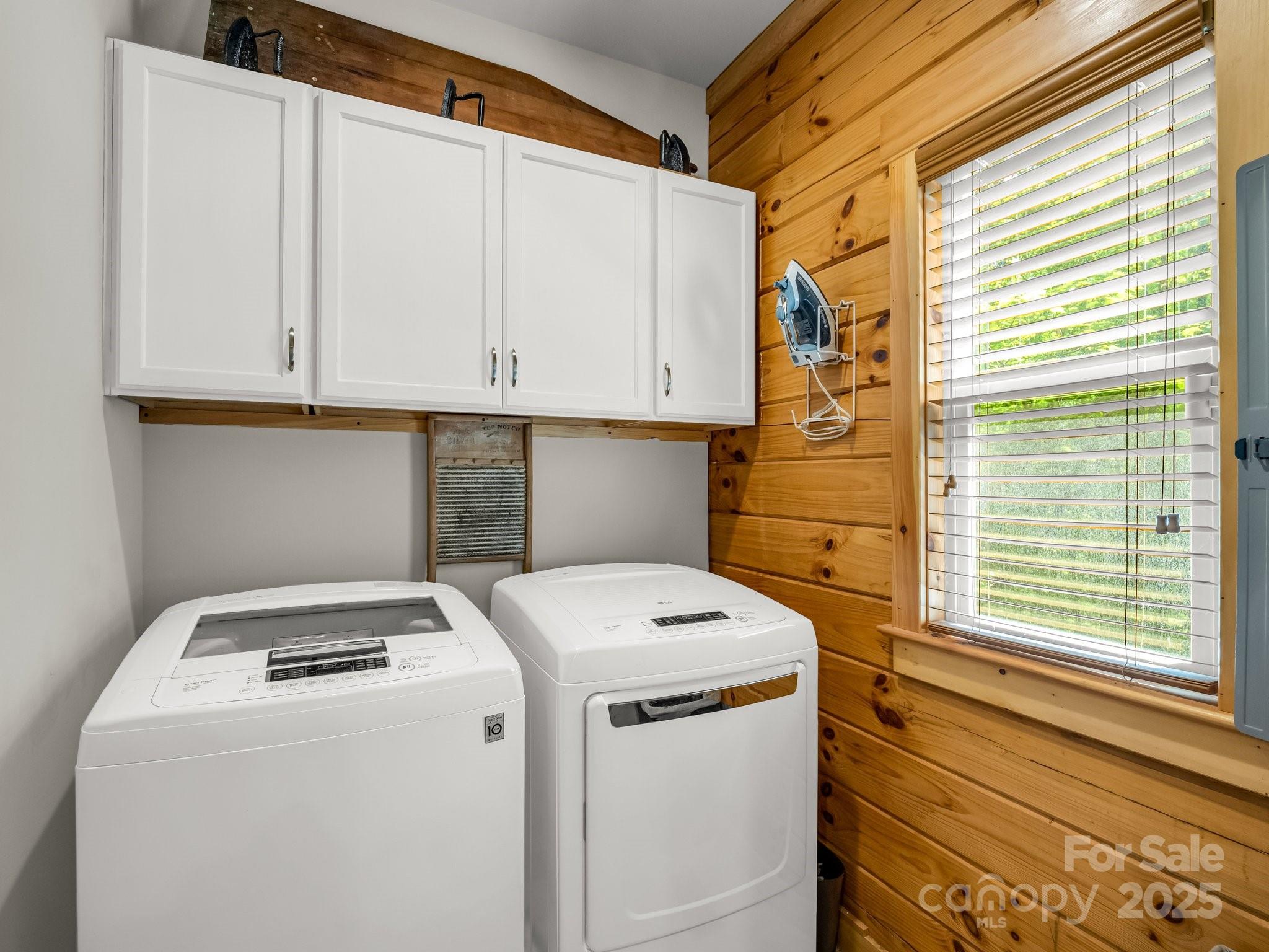 287 Matho Trace Lake Lure, NC 28746 - Photo 33 of 48