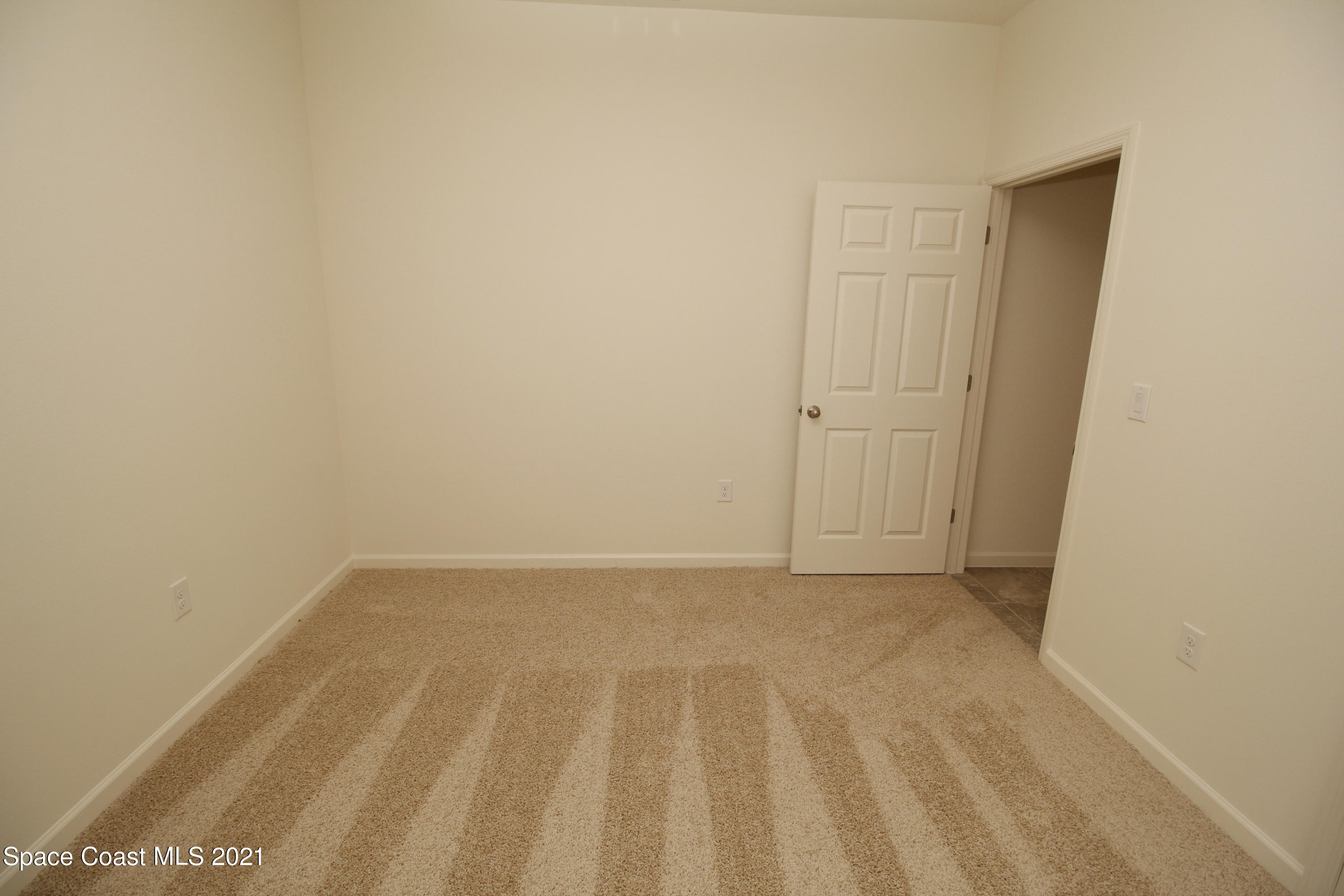 896 Old Country Rd S East Palm Bay, FL 32909 - Photo 17 of 18 _MG_4282