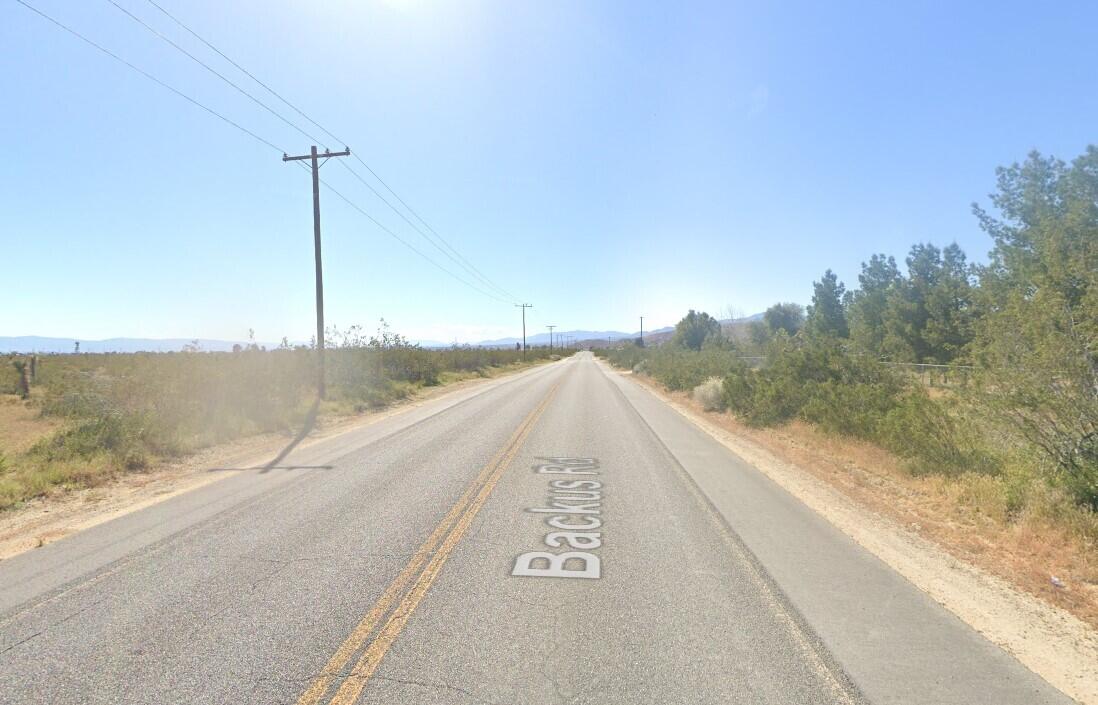 60th Street West Rosamond, CA 93560 - Photo 5 of 25 a view of an ocean