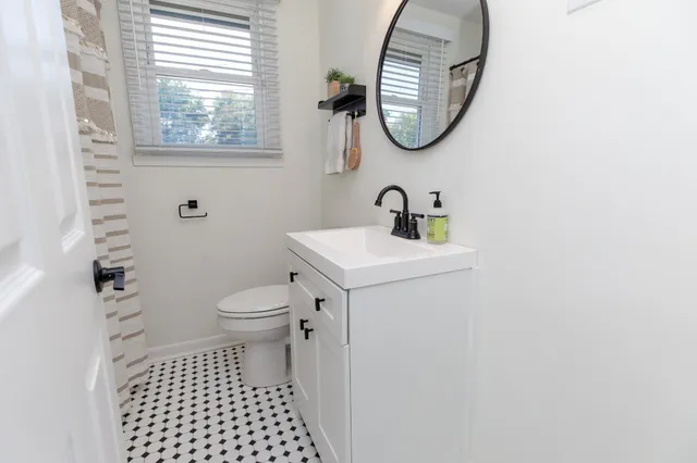 $399,900 | 305 Aurora Avenue, Madison, TN 37115