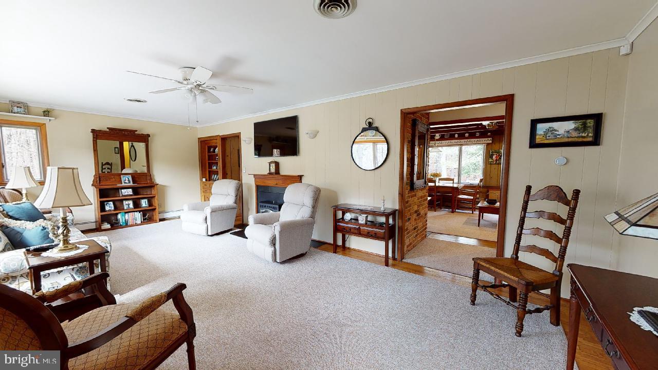 13819 Thornton Mill Road Sparks, MD 21152 - Photo 6 of 29 Gallery Image 6
