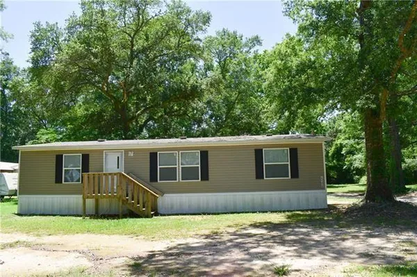 $1,200 | 20276 Weinberger Road, Ponchatoula, LA 70454
