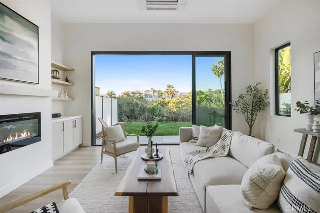 $2,200,000 | 229 Avenida Monterey, Unit 1, San Clemente, CA 92672