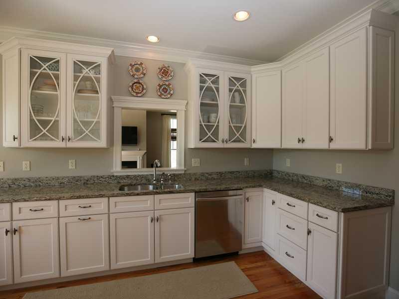20 Farm Gate Road Falmouth, ME 04105 - Photo 9 of 26 Kitchen.