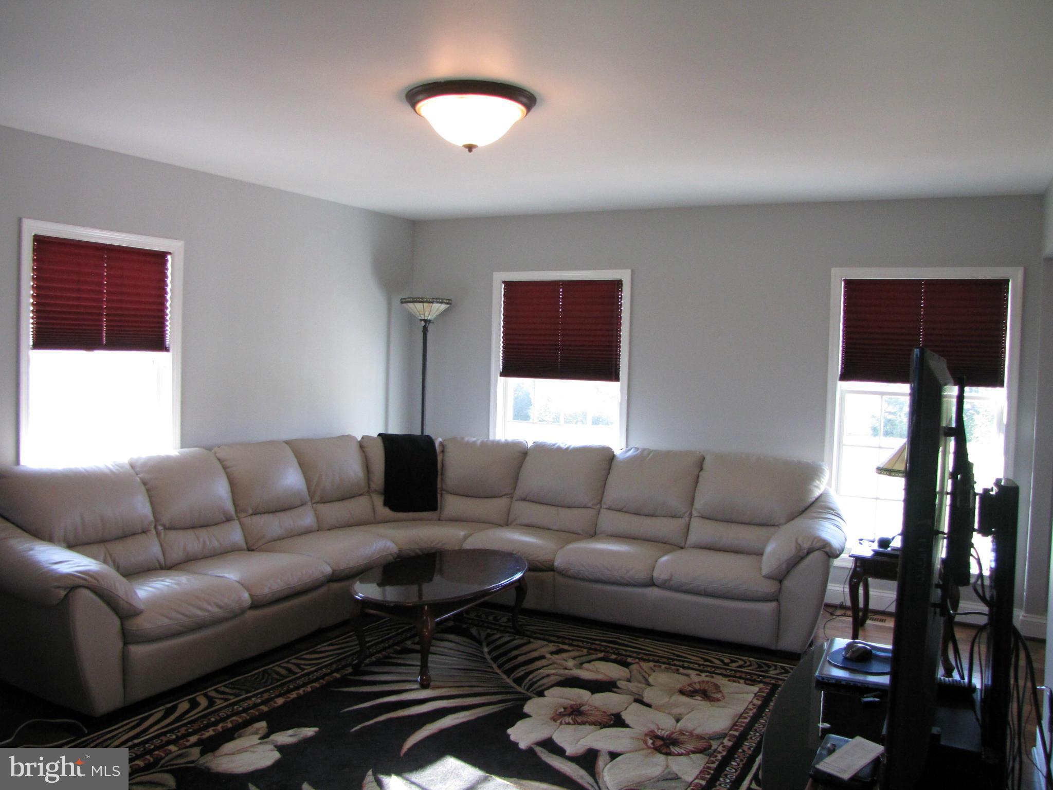 7525 Kent Point Road Stevensville, MD 21666 - Photo 16 of 25 Family Room