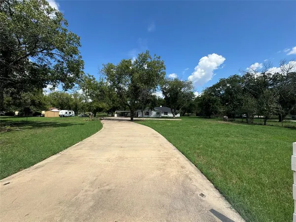 $2,980 | 409 Pecan Grove Drive, Clyde, TX 79510