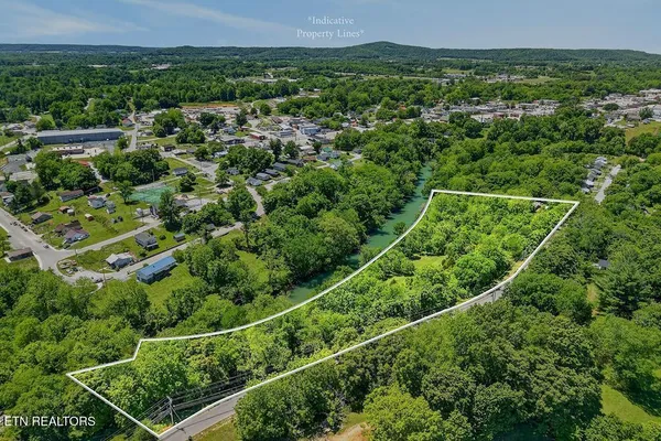 $285,000 | 301 West Everett Street, Sparta, TN 38583
