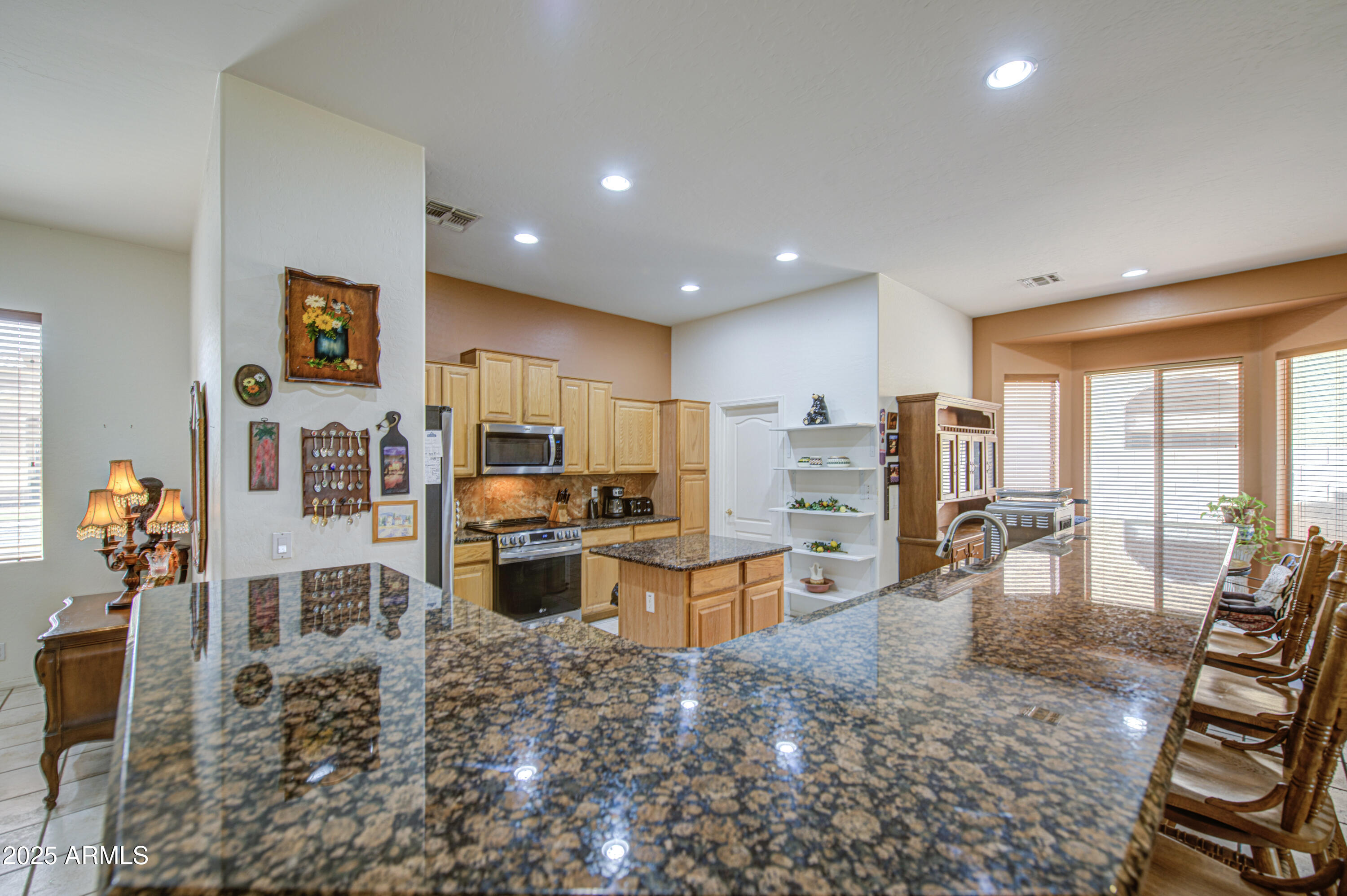 2480 East Stephens Place Chandler, AZ 85225 - Photo 9 of 17 Kitchen 5