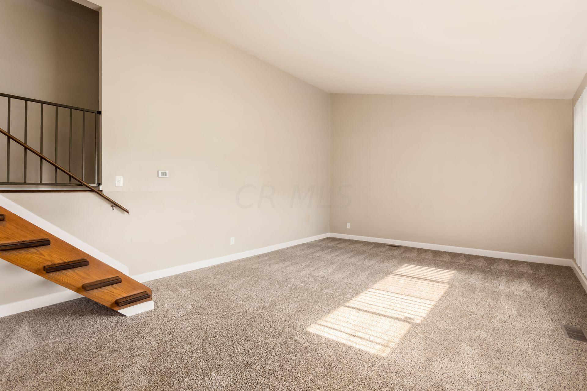 1775 Quigley Road Columbus, OH 43227 - Photo 7 of 33 008_0d4808ab_X1775QUIGLEY-018